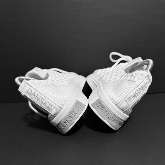 Danskin - Picture 6 of 16